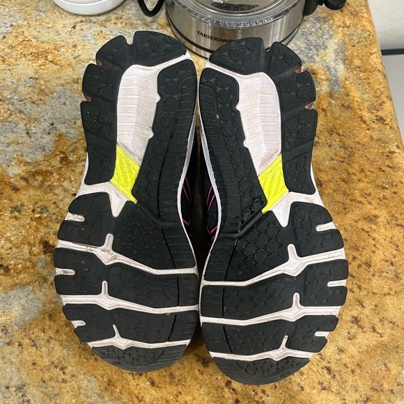 ASICS Gt 1000 size 6 - Picture 9 of 9